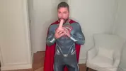 Superman holt sich einen runter