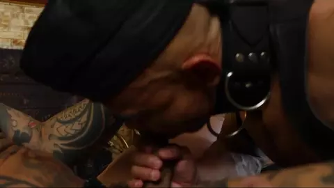 Daddy asiático de couro – Damian Dragon X Jason Luna