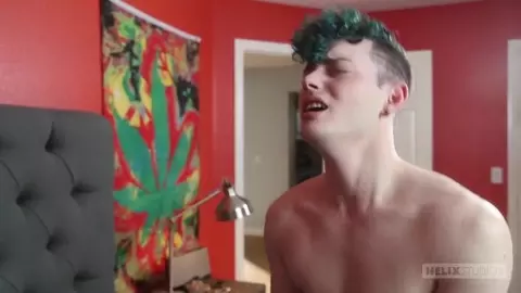 Pareja de twinks flip fuck — Spencer y Silas