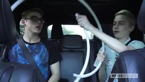 pareja twinks novios habitación blake matt