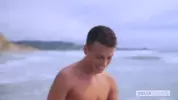 Twink solo na praia — Brad