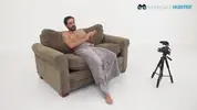 Endlich küsst Beefcake Pablo