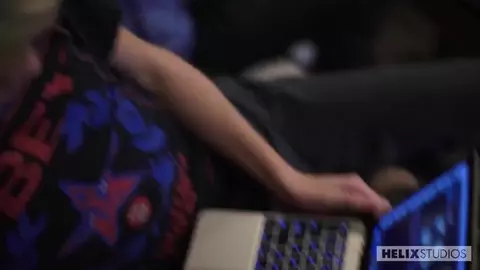 sexy friends after party show max brad