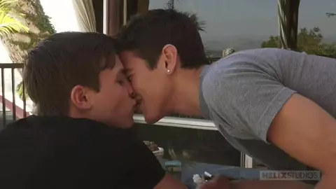 sexy coppia amanti amici casa evan jacob