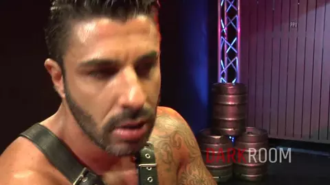 Die gehorsame Fickschlampe - Macanao Torres & Raul Korso