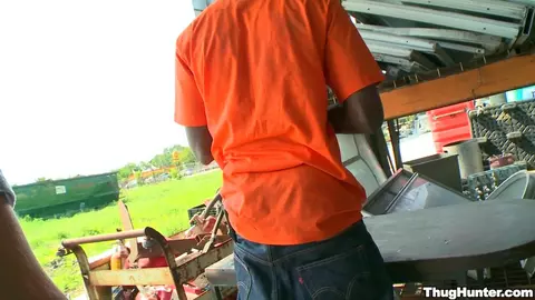 Cazador de culo negro _Junkyard_Thug!_-_ww