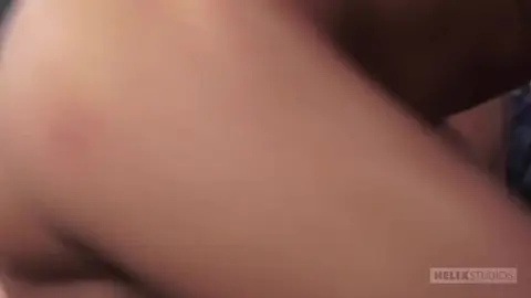 sexy twinks pareja biblioteca sexo jeremy tyler