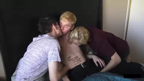 ménage à trois grupo twinks casa adam bryce caleb