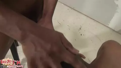 Thugboy Vol. 14 - Trattamenti Thug