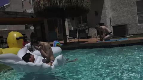 trío twinks grupo poolside jamie dustin jared