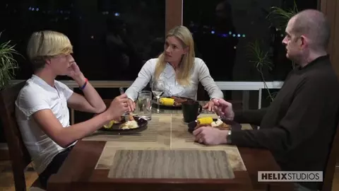 twinks coppia fidanzati camera scotty jessie