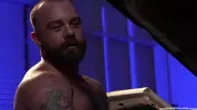 Jarrod James e Crush Daddy - "Junk In The Trunk
