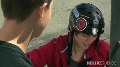 Twink-Paar im Büro — Jacob Ryker