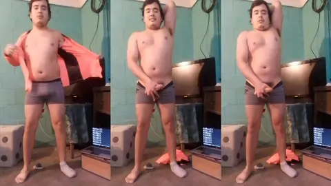Jesus em boxeador jalandose o pene avienta semen #58