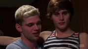 Coppia birichina a casa con amici — Dalton & Cooper