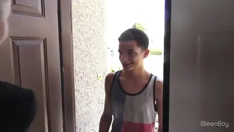 Casal safado de twinks caseiro — Bryce & Milo