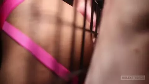 Couple de minets chauds à l’hôtel — Jamar & Kurt