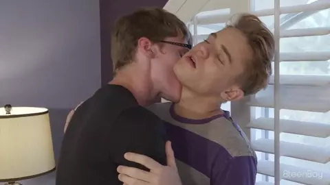 Sexy Twink-Paar – Kumpels Jimmy & Brian