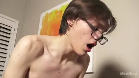 coppia di twinks arrapati, homemade – Lucas e Dustin