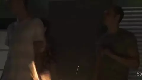 coppia sexy twinks dopo festa julian caleb