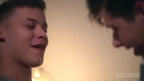 gruppo a tre twinks hotel corbin angel joey