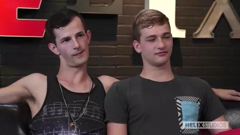 casal sexy e quente twinks jasper bastian