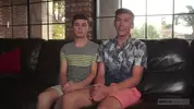 Coppia twink sexy fatta in casa – Jared & Collin