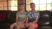 Coppia twink sexy fatta in casa – Jared & Collin