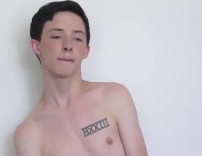 sexy hot twink davey show