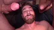 L'ultima prova di sborra di Declan Blake Cumpop Mayhem