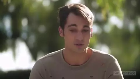 porno sexy coppia amici luke leo