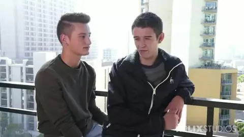 coppia amici amanti twinks camera evan casey