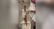 Kayden Gray féconde Leo Grand