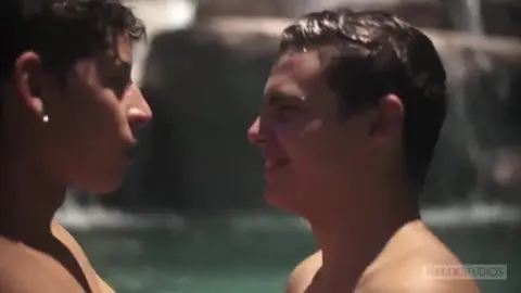 Couple de twinks sexy – Aiden & Gabriel (amants)