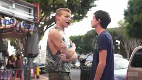 coppia birichino twinks amici corbin greyson