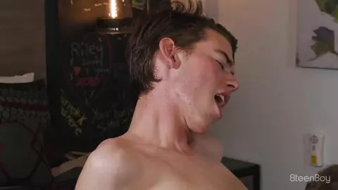 Couple de twinks porno sexy – Austin & Garrett