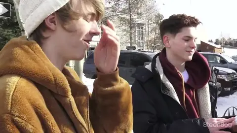 Couple porno sexy en cabane — Blake & Jamie