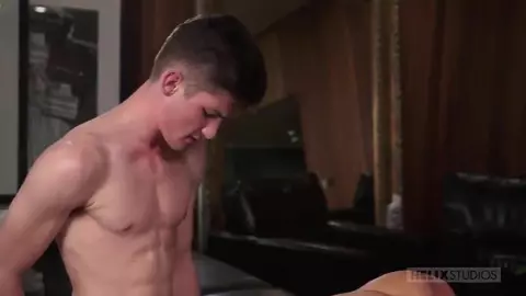 Couple sexy — amis/amants : Elijah & Andy