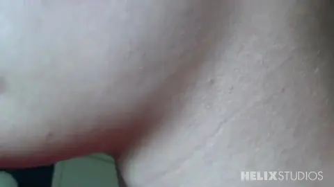 Couple de minets bien chauds : Alex & Jessie