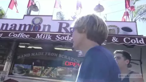 Coppia di twinks in flip-fuck – Joey e Kyle