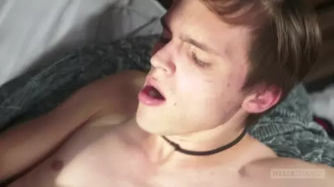 Pareja de twinks amantes – Ashtin y Tristan