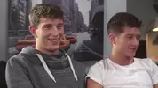 Sexy heißes Twink-Paar – Cameron & Tyler