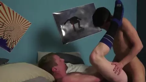 Couple porno de minets sexy – Stefan & Evan