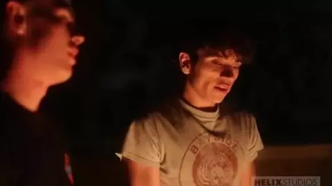 Soirée entre couples et potes twinks – Zach & Seth