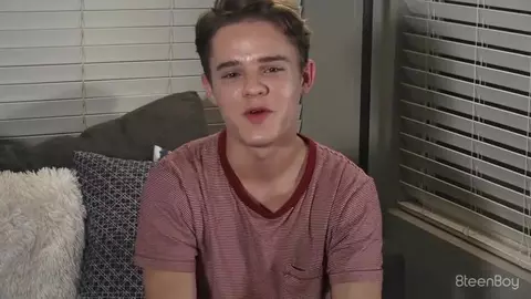 Twink Brian — show cam solo porno