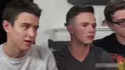Twink-Dreier mit Freunden – Logan, Blake & Evan