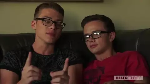 Minets en couple — Blake & Logan