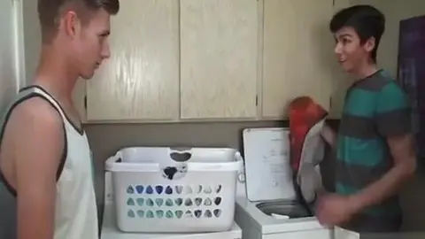 Show sexy fait maison – Jared & Julian (minets)