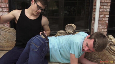 Pareja porno sexy, show en casa – Blake y Ethan