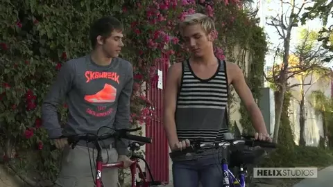 Amanti twink super sexy: Kody e Dylan